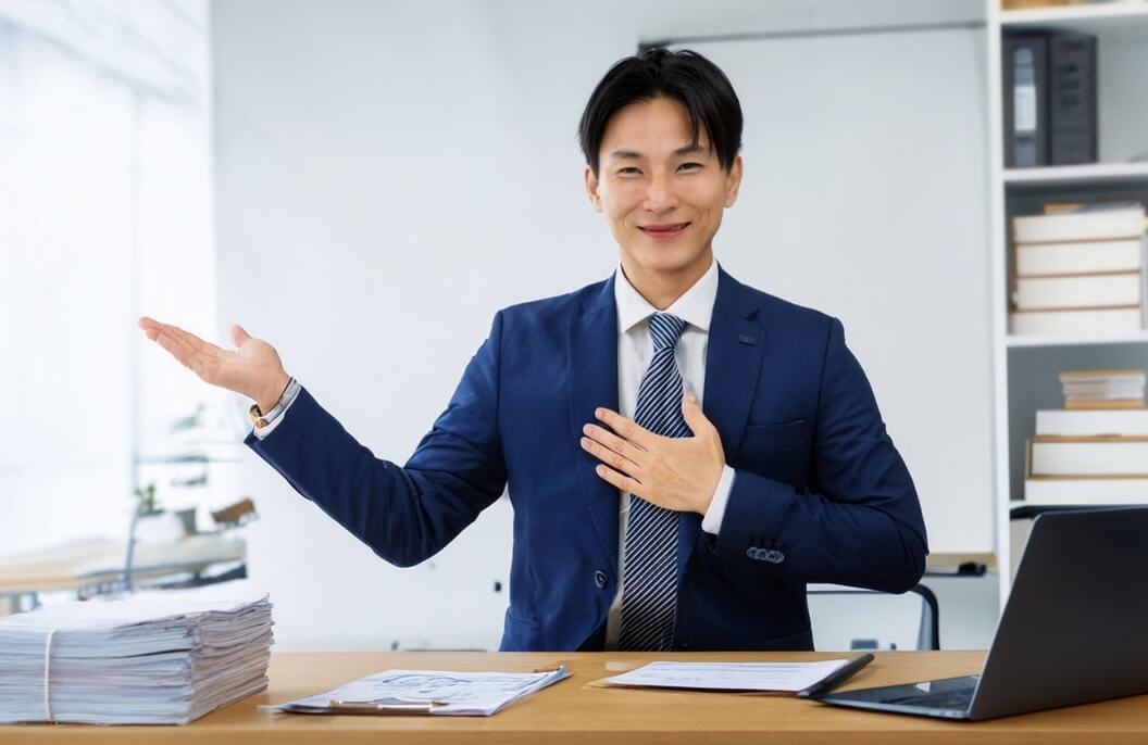 外国人雇用に必要な手続きはまるっとお任せ！